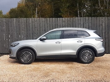 Used Volkswagen Tiguan 2024 for sale - 76225965: Photo 4