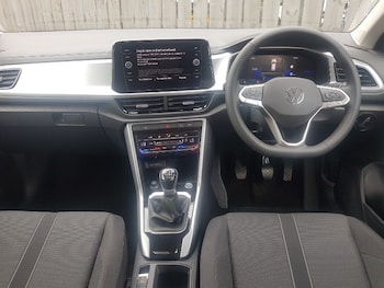 Used Volkswagen T-Roc 2025 for sale - 75259744: Photo