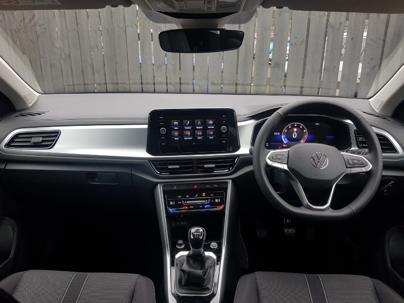 Used Volkswagen T-Roc 2025 for sale - 77491647: Photo 2