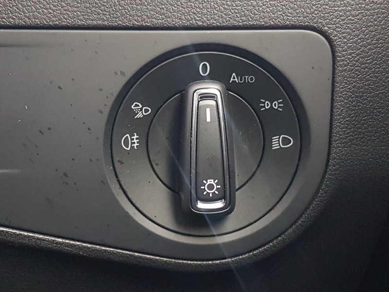 Used Volkswagen Tiguan 2023 for sale - 76403640: Photo 11