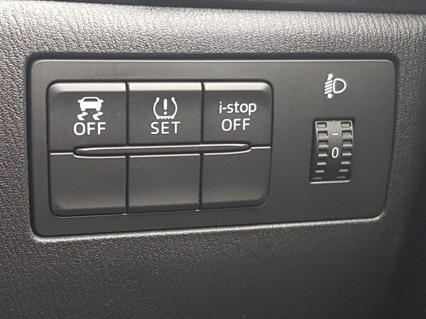 Used Mazda Mazda3 2015 for sale - 75719015: Photo 15