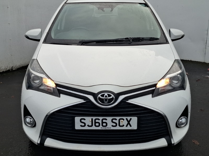 Used Toyota Yaris 2016 for sale - 76567239: Photo 12