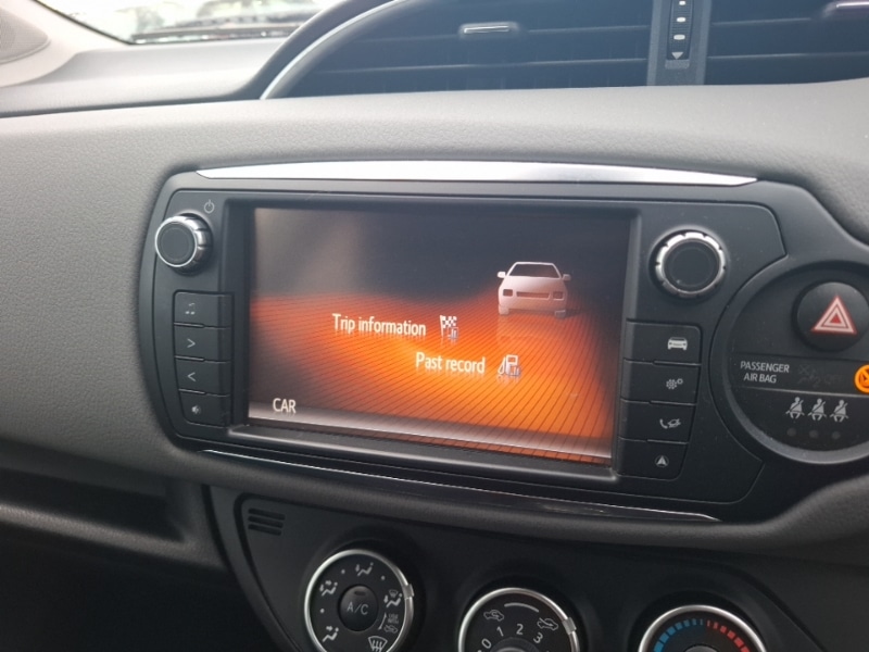 Used Toyota Yaris 2016 for sale - 76567239: Photo 14