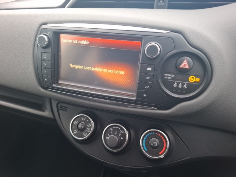 Used Toyota Yaris 2016 for sale - 76567239: Photo 18