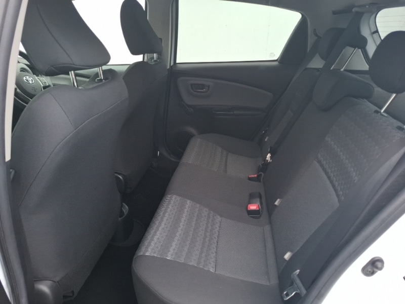 Used Toyota Yaris 2016 for sale - 76567239: Photo 6