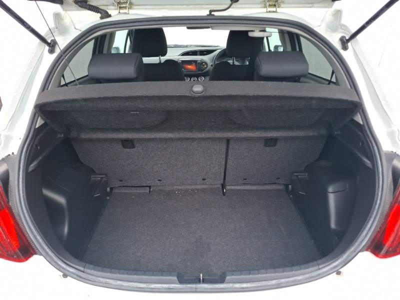 Used Toyota Yaris 2016 for sale - 76567239: Photo 8