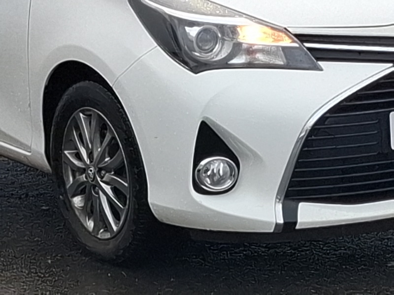 Used Toyota Yaris 2016 for sale - 76567239: Photo 9