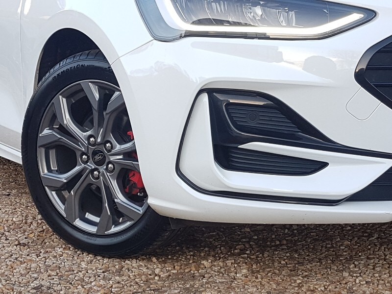 Used Ford Focus 2022 for sale - 76606266: Photo 9