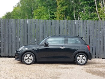 Used MINI Hatch 2023 for sale - 78585116: Photo