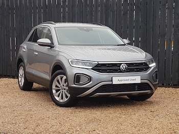 Volkswagen T-Roc feature image