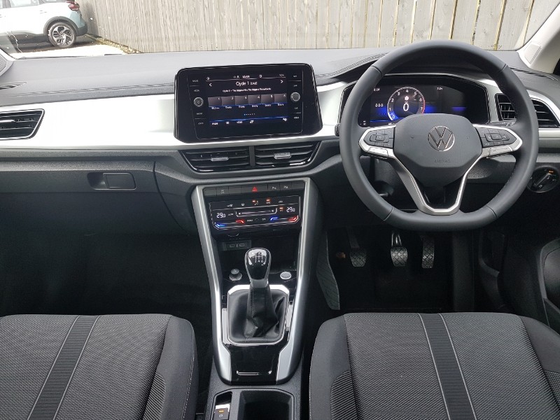 Used Volkswagen T-Roc 2025 for sale - 76875526: Photo 2