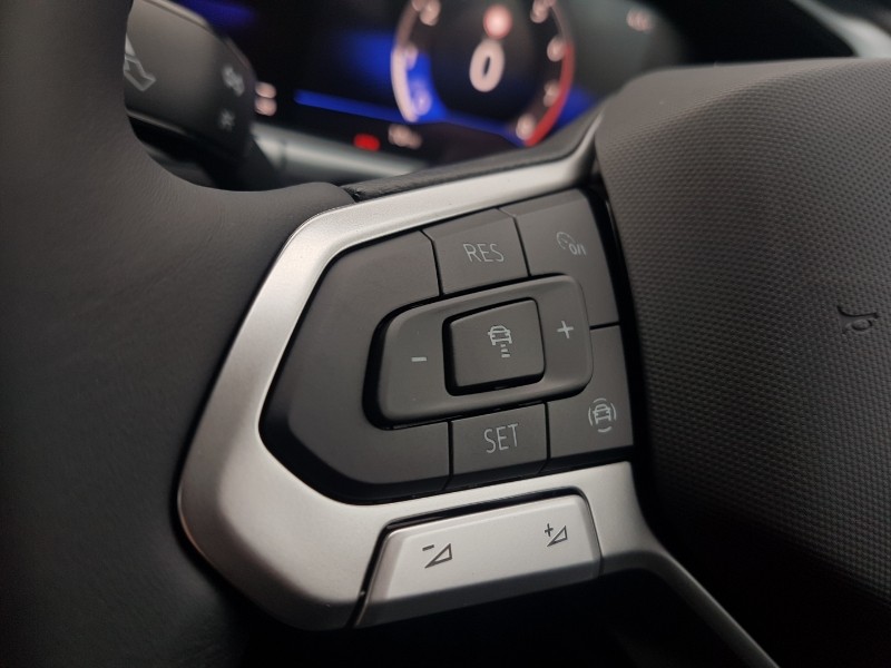 Used Volkswagen T-Roc 2025 for sale - 77466711: Photo 13