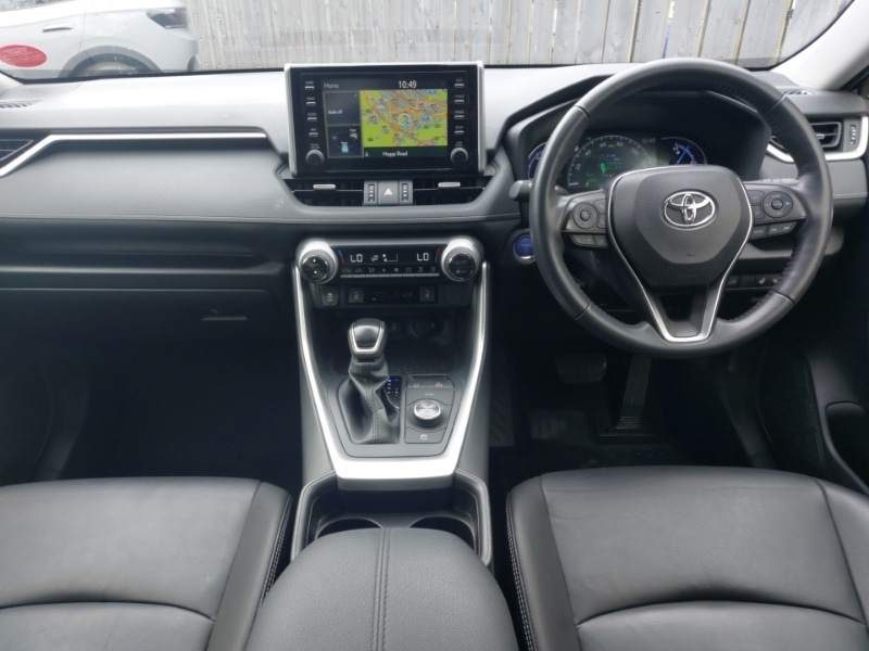 Used Toyota RAV4 2020 for sale - 78178551: Photo 2