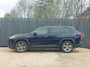 Used Toyota RAV4 2020 for sale - 78178551: Photo