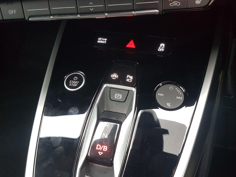 Used Audi Q4 e-tron 2024 for sale - 76478478: Photo 17