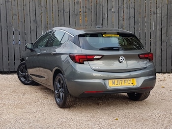 Used Vauxhall Astra 2017 for sale - 76314170: Photo 3