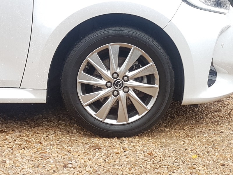 Used Mazda Mazda2 HYBRID 2023 for sale - 76335917: Photo 13