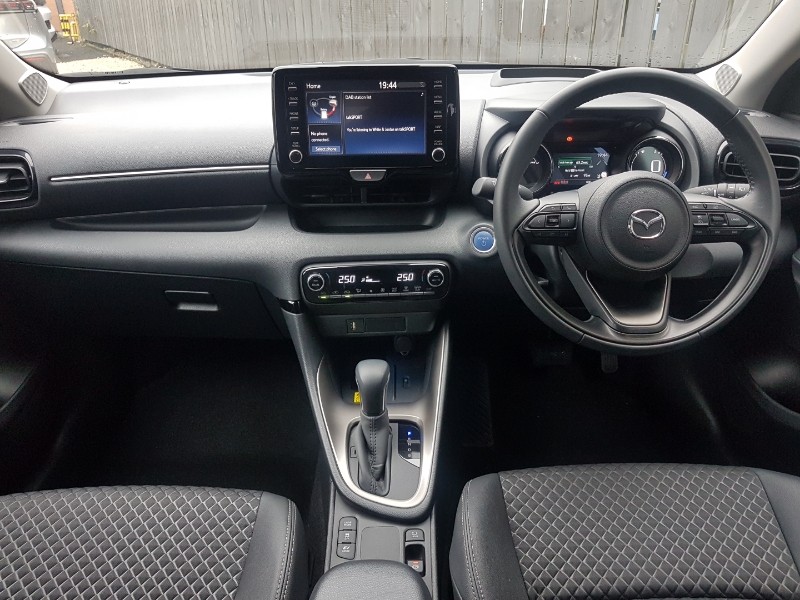 Used Mazda Mazda2 HYBRID 2023 for sale - 76335917: Photo 2
