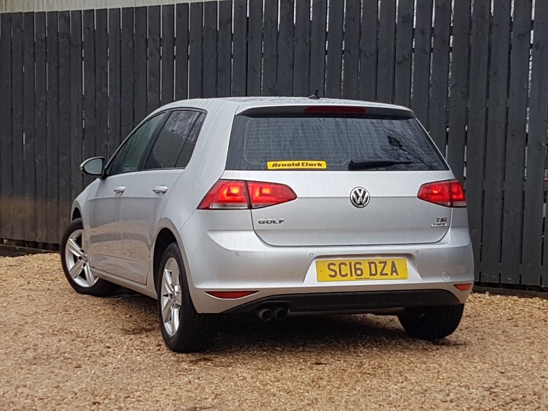 Used Volkswagen Golf 2016 for sale - 77114478: Photo 3