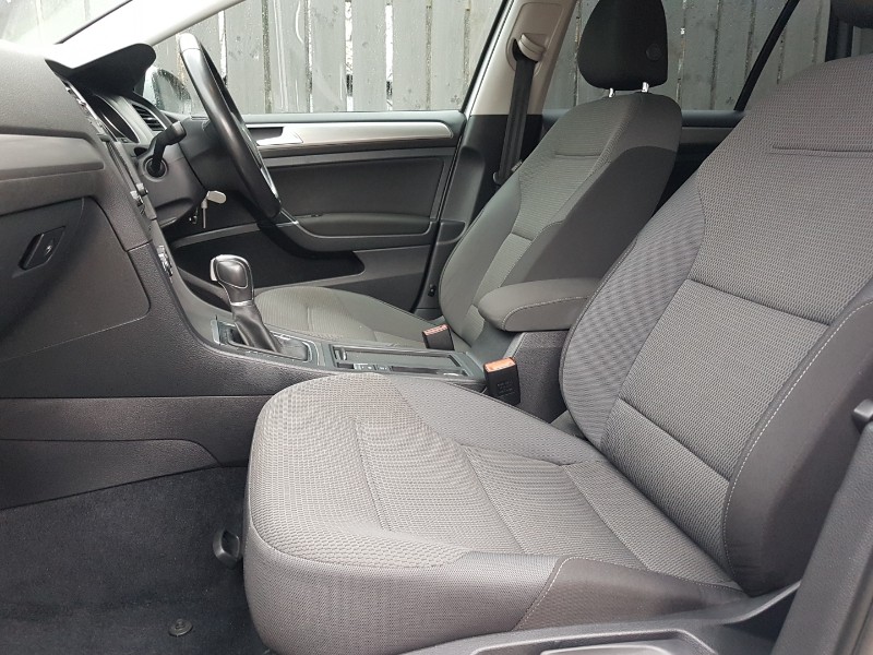 Used Volkswagen Golf 2016 for sale - 77114478: Photo 5