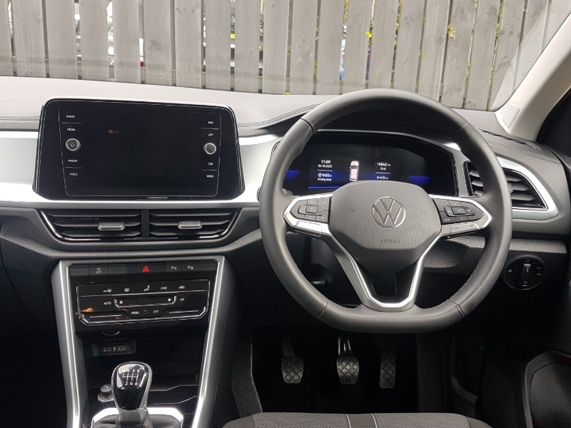 Used Volkswagen T-Roc 2023 for sale - 76183673: Photo 7