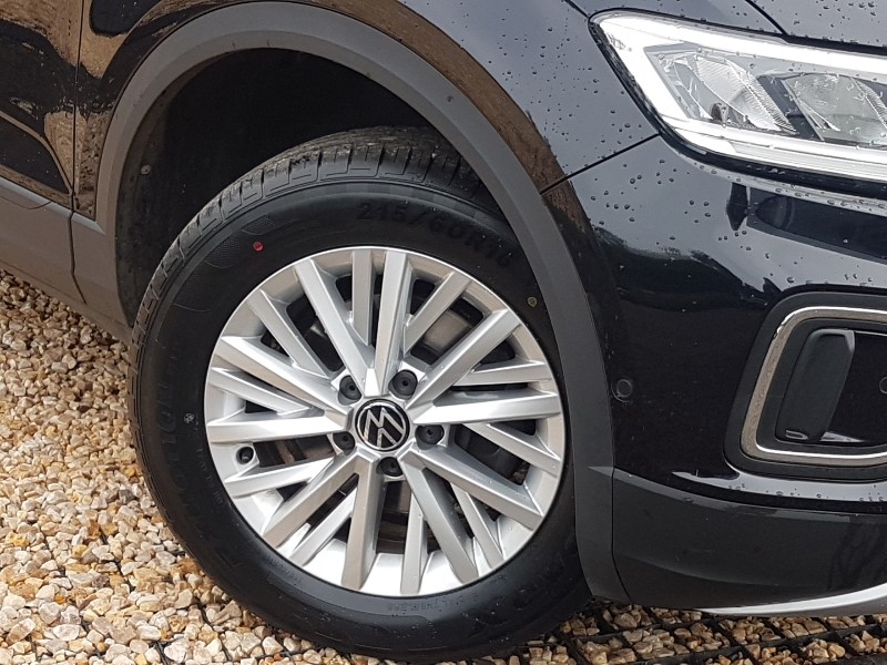 Used Volkswagen T-Roc 2023 for sale - 76183673: Photo 9