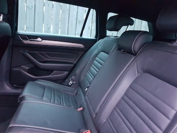 Used Volkswagen Passat 2023 for sale - 76911817: Photo