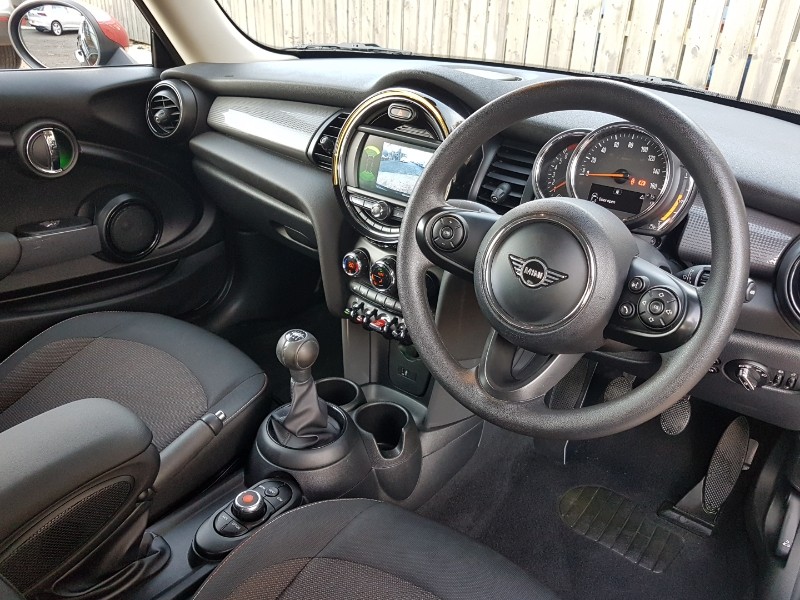 Used MINI Hatch 2019 for sale - 77034856: Photo 7