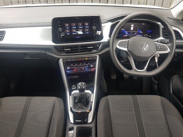 Used Volkswagen T-Roc 2024 for sale - 76208367: Photo 10