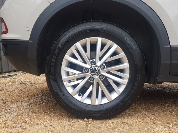 Used Volkswagen T-Roc 2024 for sale - 76208367: Photo 13