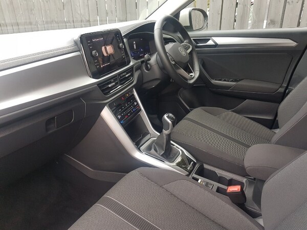 Used Volkswagen T-Roc 2024 for sale - 76208367: Photo 5