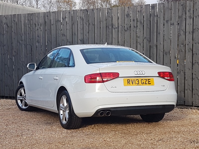 Used Audi A4 2013 for sale - 76556424: Photo 3
