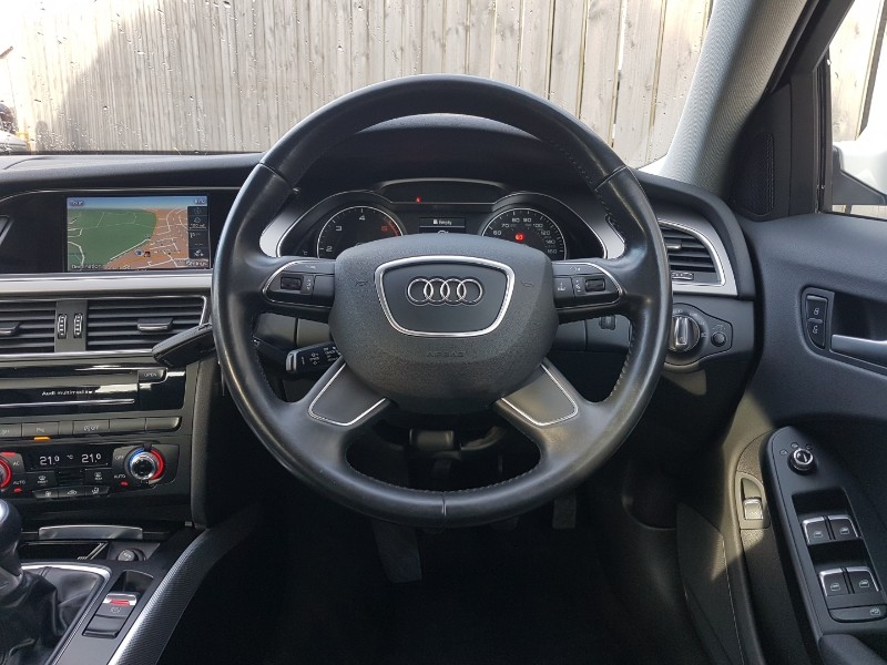 Used Audi A4 2013 for sale - 76556424: Photo 7