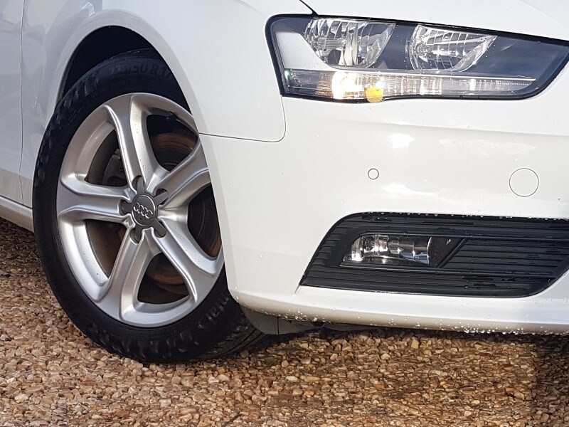 Used Audi A4 2013 for sale - 76556424: Photo 9