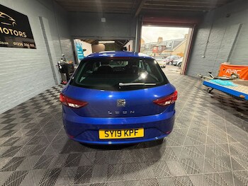 Used SEAT Leon 2019 for sale - 78241527: Photo