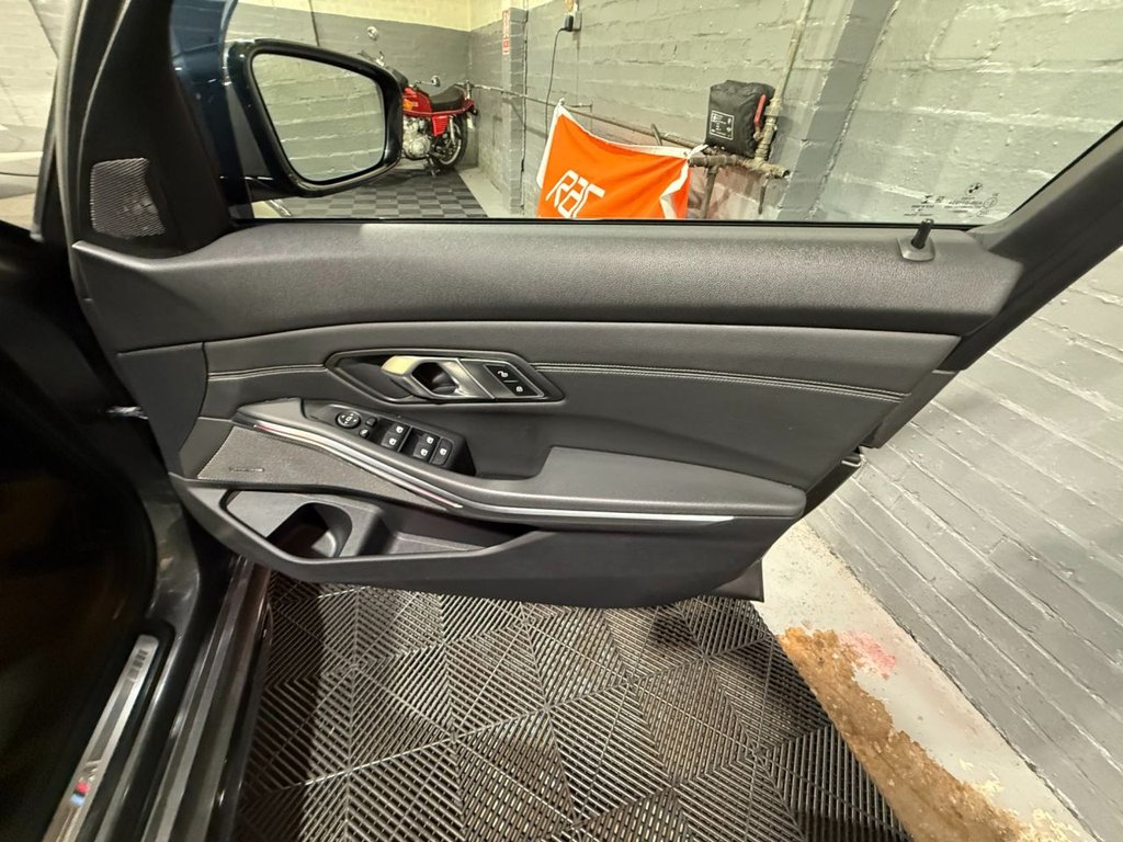 Used BMW 3 Series 2019 for sale - 77407743: Photo 23