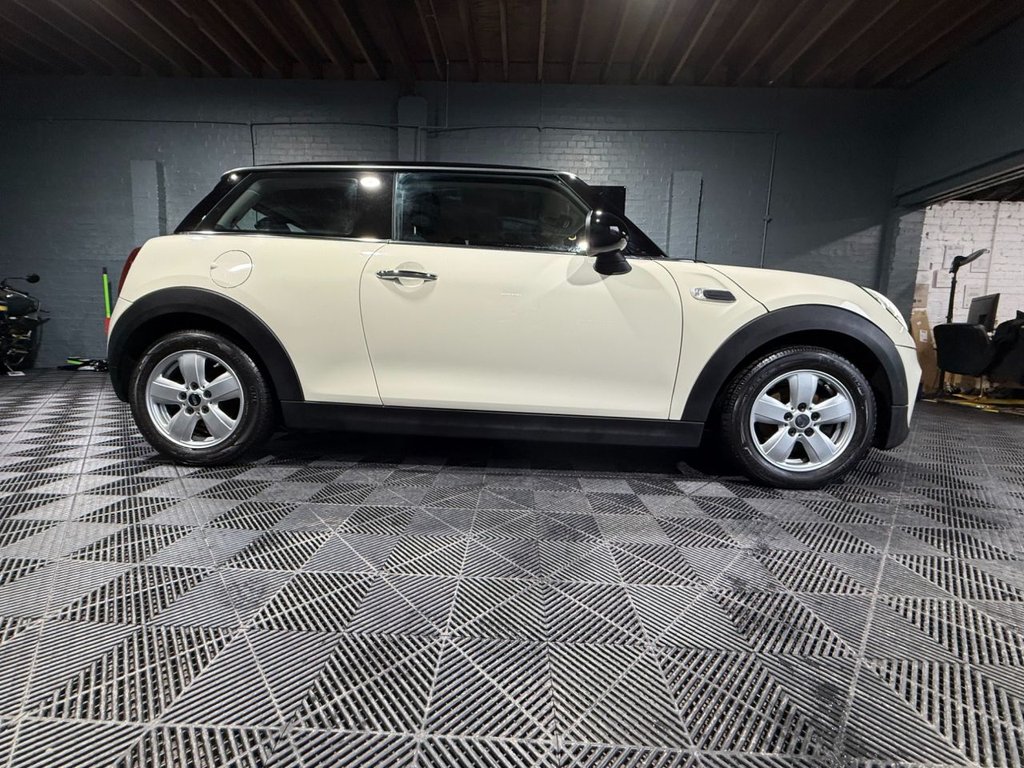 Used MINI Hatch 2018 for sale - 77521107: Photo 10