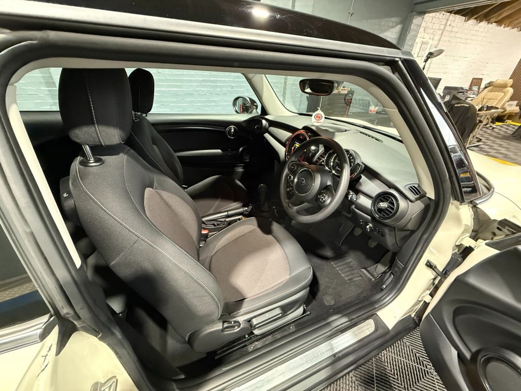 Used MINI Hatch 2018 for sale - 77521107: Photo 29