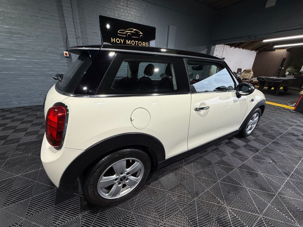Used MINI Hatch 2018 for sale - 77521107: Photo 3