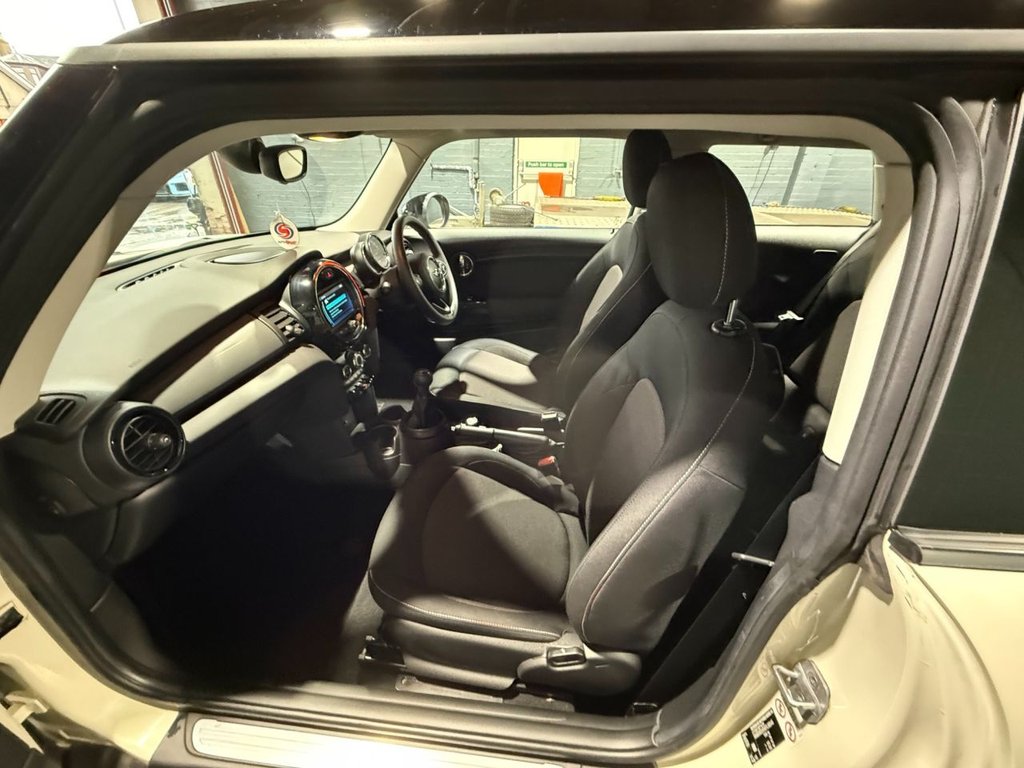 Used MINI Hatch 2018 for sale - 77521107: Photo 32