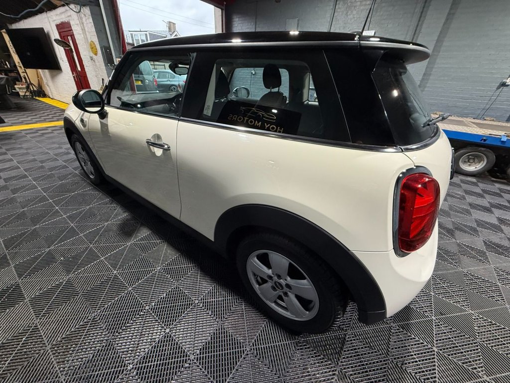 Used MINI Hatch 2018 for sale - 77521107: Photo 5