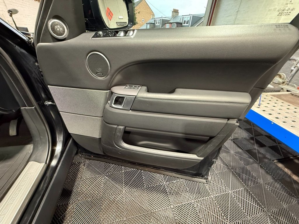 Used Land Rover Range Rover Sport 2020 for sale - 77407865: Photo 21