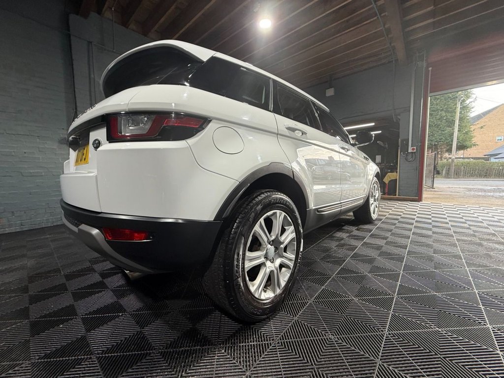 Used Land Rover Range Rover Evoque 2017 for sale - 77835253: Photo 11