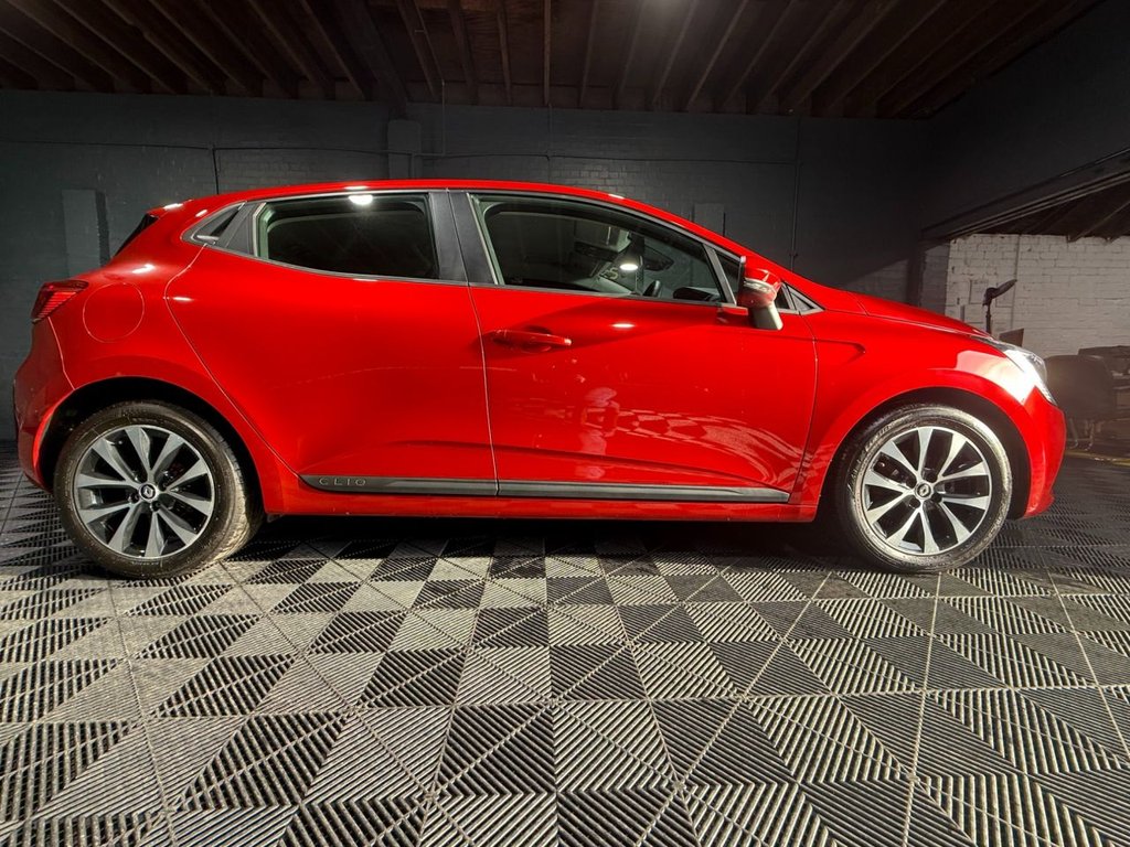 Used Renault Clio 2021 for sale - 77407967: Photo 10