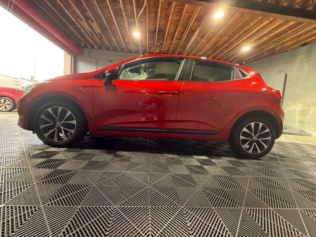 Used Renault Clio 2021 for sale - 77407967: Photo 14