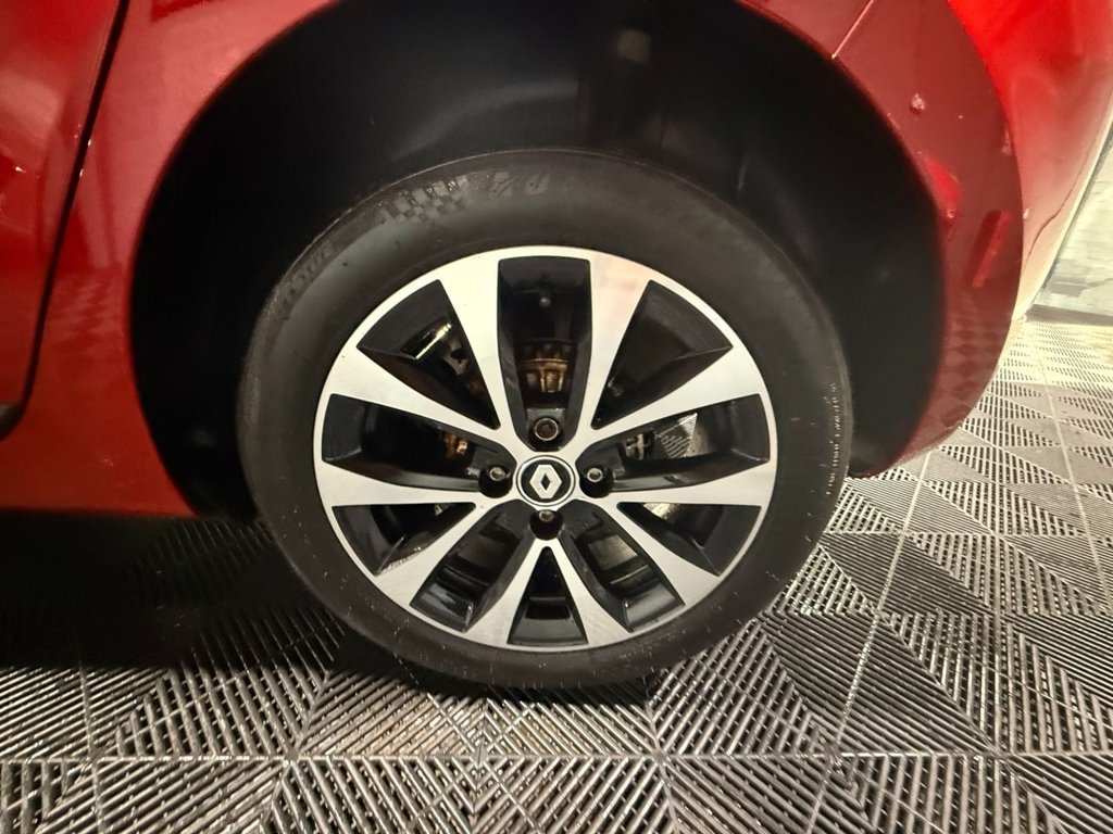 Used Renault Clio 2021 for sale - 77407967: Photo 18