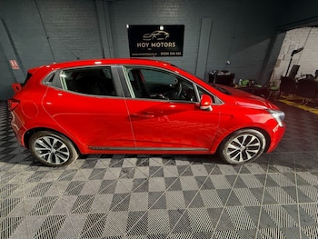 Used Renault Clio 2021 for sale - 77407967: Photo