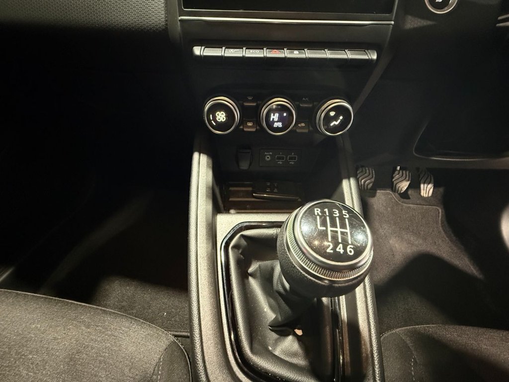 Used Renault Clio 2021 for sale - 77407967: Photo 38