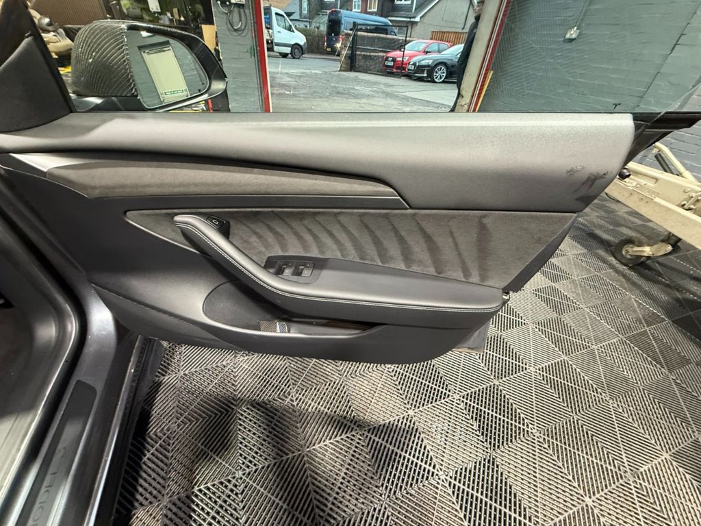 Used Tesla Model 3 2021 for sale - 77477412: Photo 28