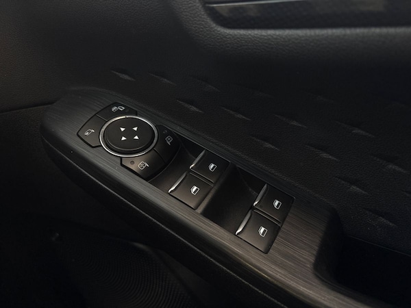 Used Ford Kuga 2021 for sale - 76128237: Photo 21